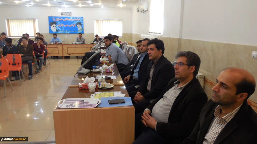 سمینار و کارگاه آموزشی نرم افزارهای حسابداری در محل دانشکده برگزار شد. 3