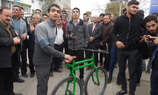 رونمایی از دست ساخته های اساتید و دانشجویان رشته مکانیک خودرو دانشکده فنی امام صادق (ع) بابل 2