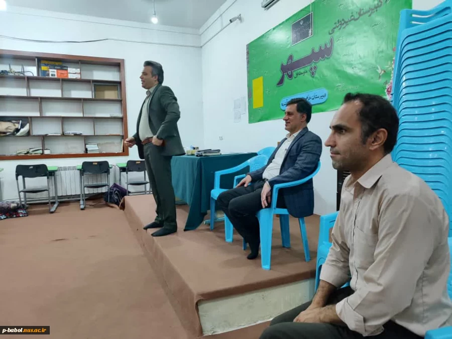 حضور دکتر محمدپور و دکتر رضوی در هنرستان ۴۱۲ نوشیروانی و سخنرانی برای دانش آموزان سال آخر 7