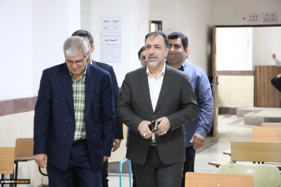 بازدید معاونت آموزشی دانشگاه ملی مهارت کشور از از روند برگزاری آزمون‌های پایان‌ترم  9